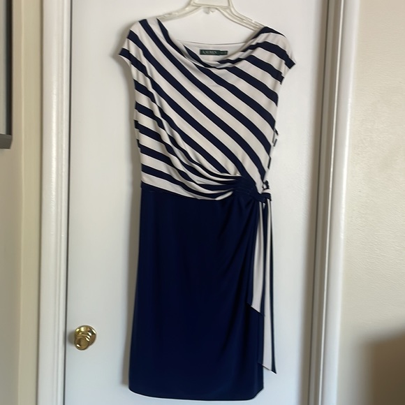 RALPH LAUREN SUMMER DRESS. - Picture 8 of 8